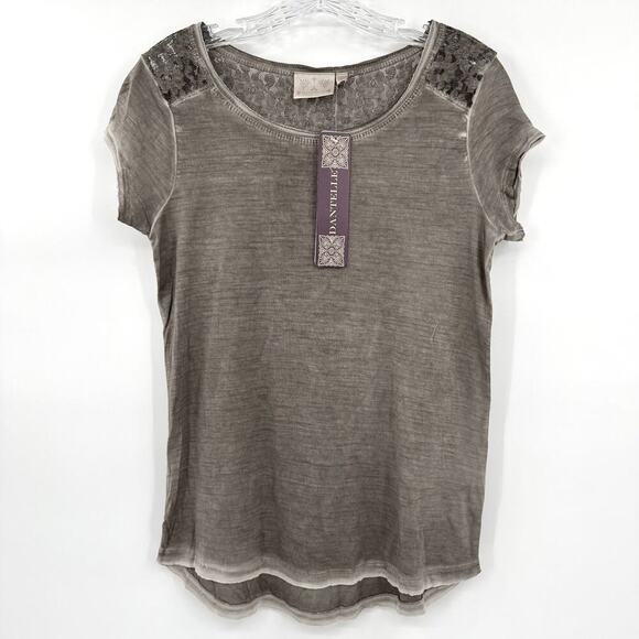 Dantelle Tops - Dantelle NWT Distressed Faded Gray Tunic T-Shirt with Lace Back Women’s Small